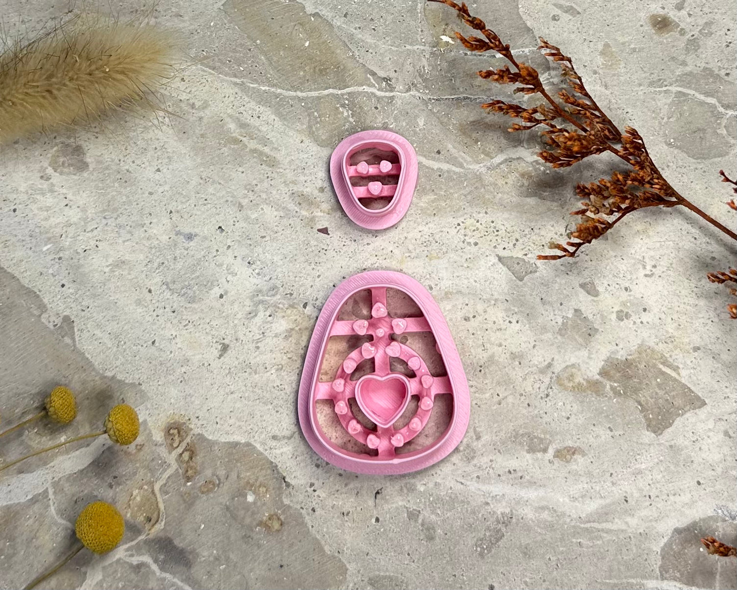 Embossed heart dangle (2 part)