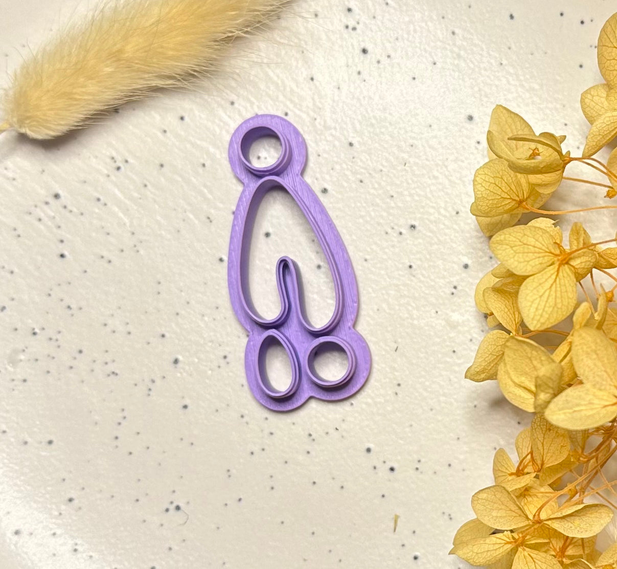 Organic dangle with drops