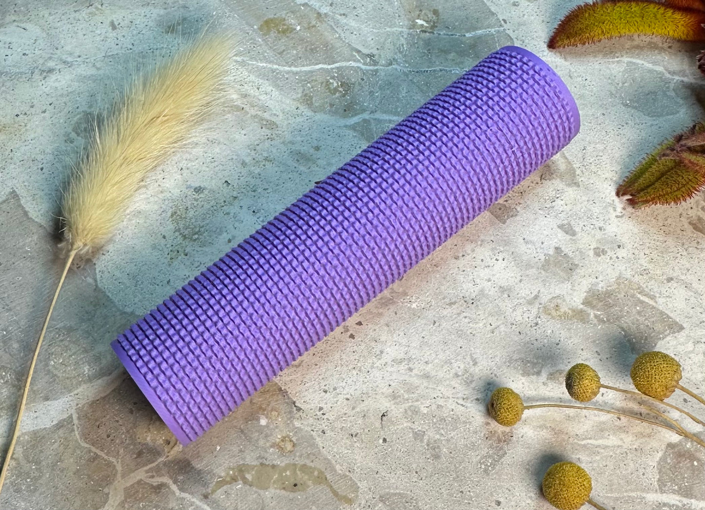 Fabric texture roller