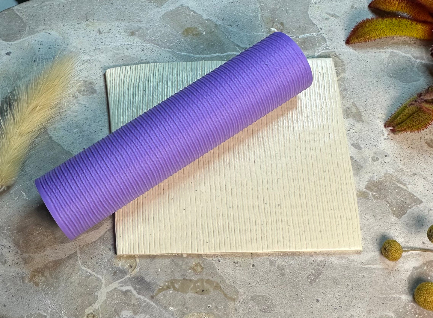 Fine knit texture roller