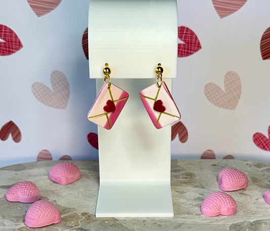 Love envelopes (pink and gold)